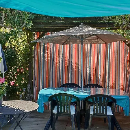 Maison Et Jardin Proche Centre Et Plages بيت للعطل سانت جيل كروا دي فيي