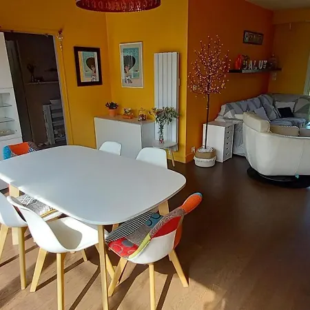 Maison Et Jardin Proche Centre Et Plages بيت للعطل *