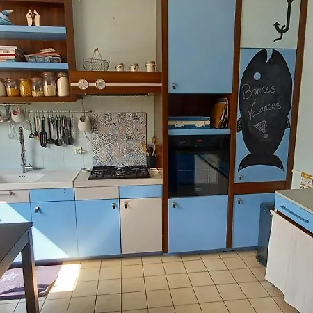 Casa de Férias Maison Et Jardin Proche Centre Et Plages *